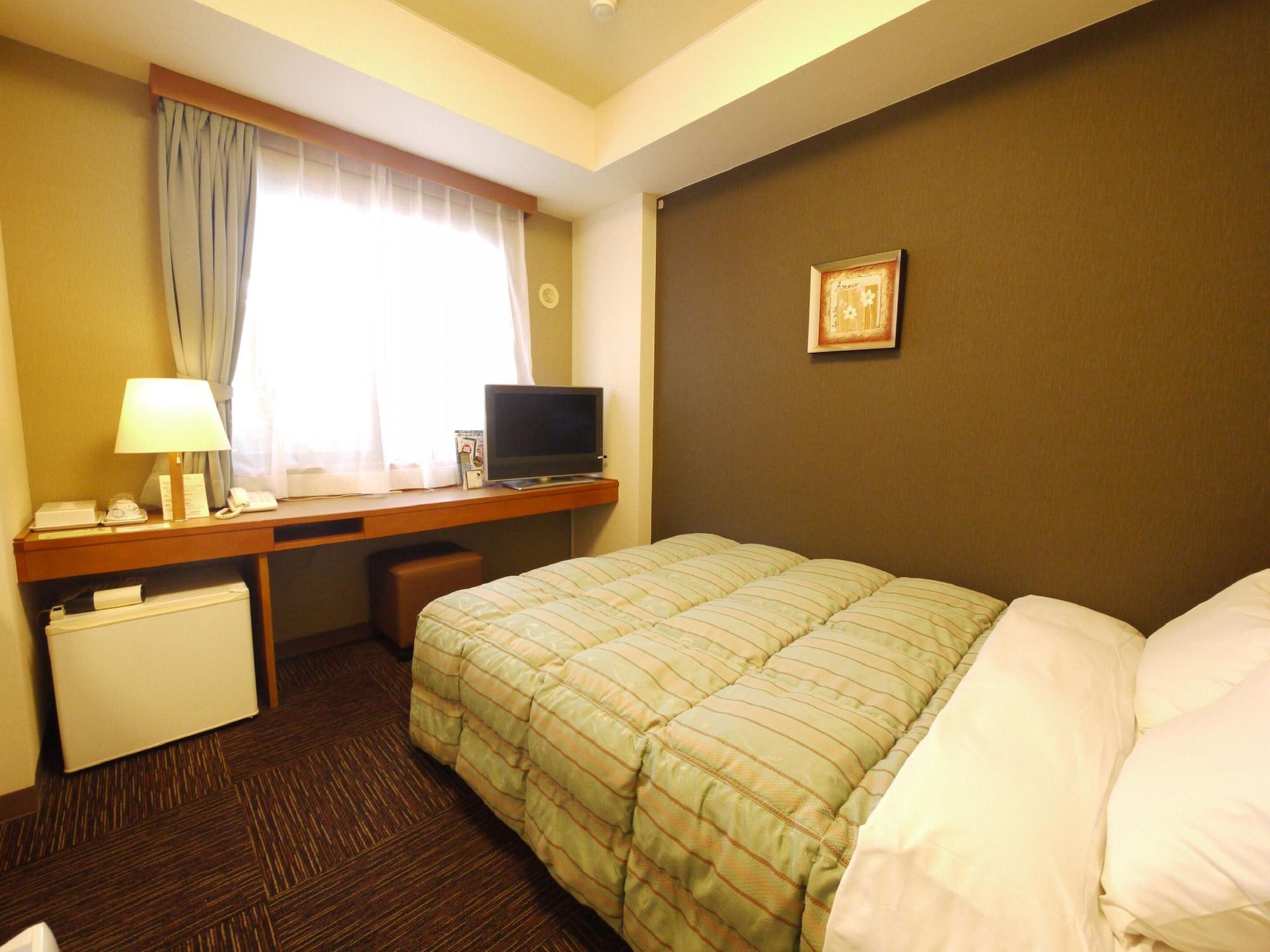 Hotel Route-Inn Court Azumino Toyoshina Ekiminami Екстер'єр фото