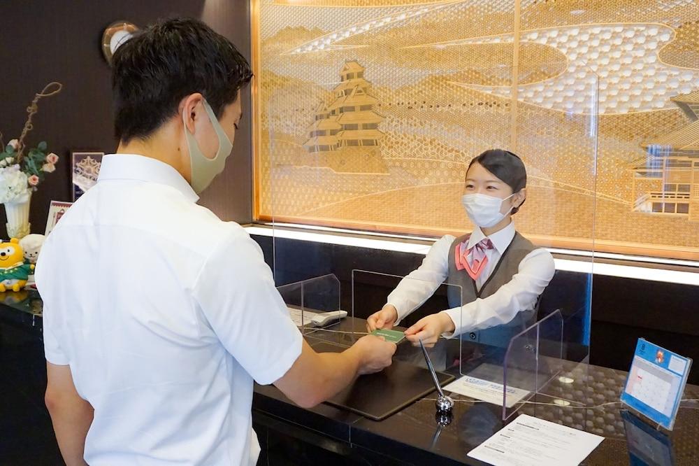 Hotel Route-Inn Court Azumino Toyoshina Ekiminami Екстер'єр фото