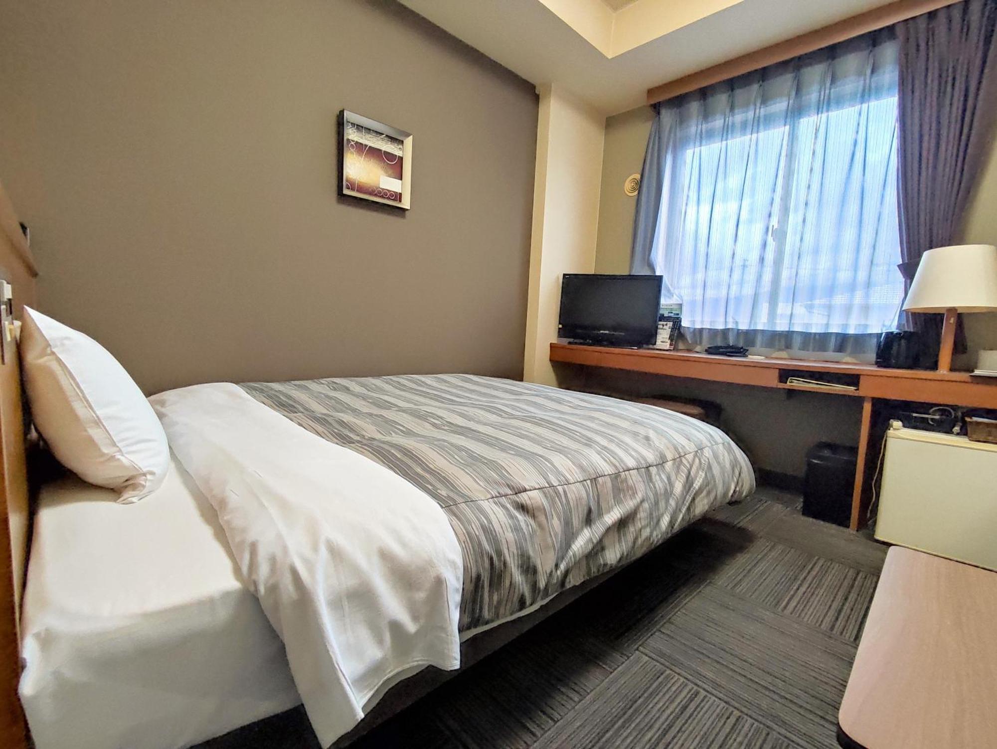 Hotel Route-Inn Court Azumino Toyoshina Ekiminami Екстер'єр фото